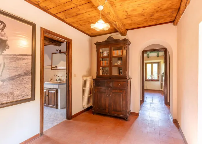 Villa Buriconti - Peaceful Countryside Retreat